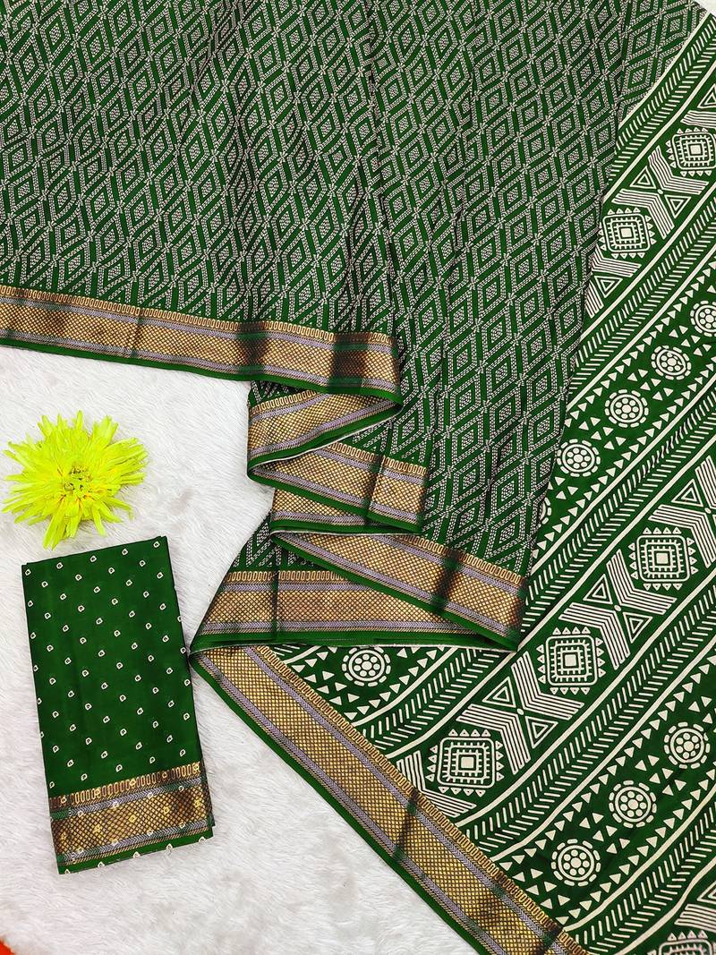 Beutiful bagru bandhani printed sarees with hevy zari bordar