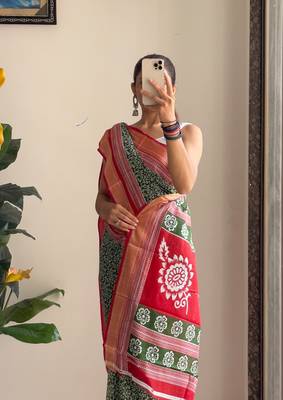 Beutiful bagru bandhani printed sarees with hevy zari bordar 2
