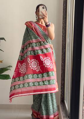 Beutiful bagru bandhani printed sarees with hevy zari bordar 3
