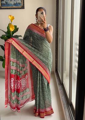 Beutiful bagru bandhani printed sarees with hevy zari bordar 5