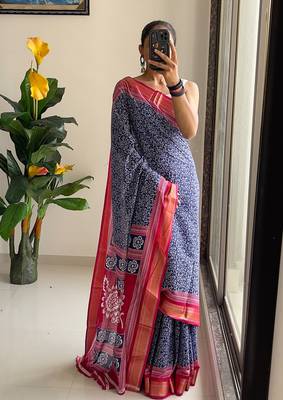 Beutiful bagru bandhani printed sarees with hevy zari bordar 4