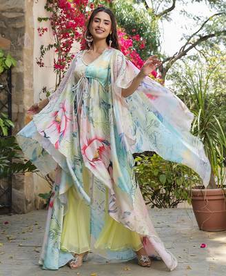 Multicolor asymmetrical top with flared pants 5