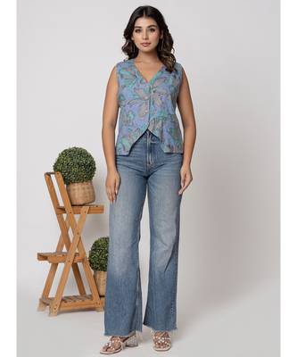 White & blue floral full sleeves cotton printed shirt 3