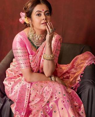 Pink embroidered silk blend festive saree 4