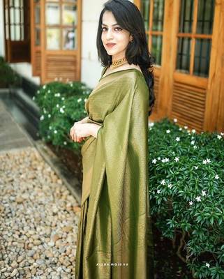Elegant olive green silk blend saree 2