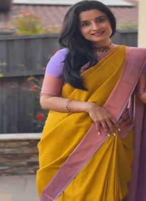 mustard yellow silk blend contrast border saree 4