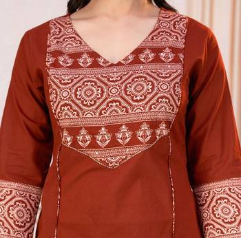 Beautiful jaipuri a women's rust orange cotton printed kurti set with a dupatta 4