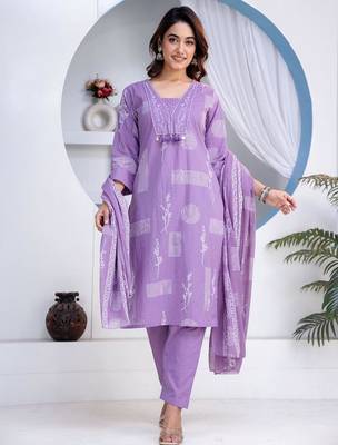 Beautiful jaipuri a women's lavender cotton printed kurti set with a dupatta 2