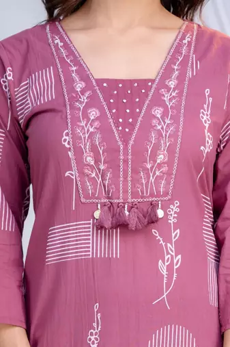 Beautiful jaipuri a women's rose pink cotton printed kurti set with a dupatta