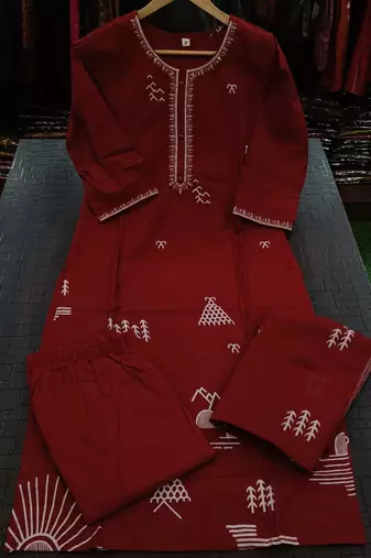 Beautiful jaipuri a women's rust cotton printed kurti set with a dupatta