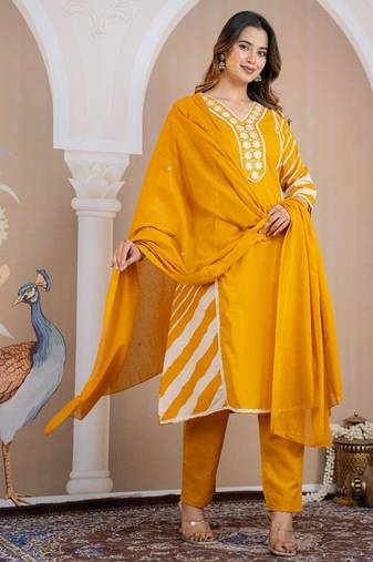 Beautiful jaipuri a yellow lehriya printed indian kurta set with a matching dupatta and pants