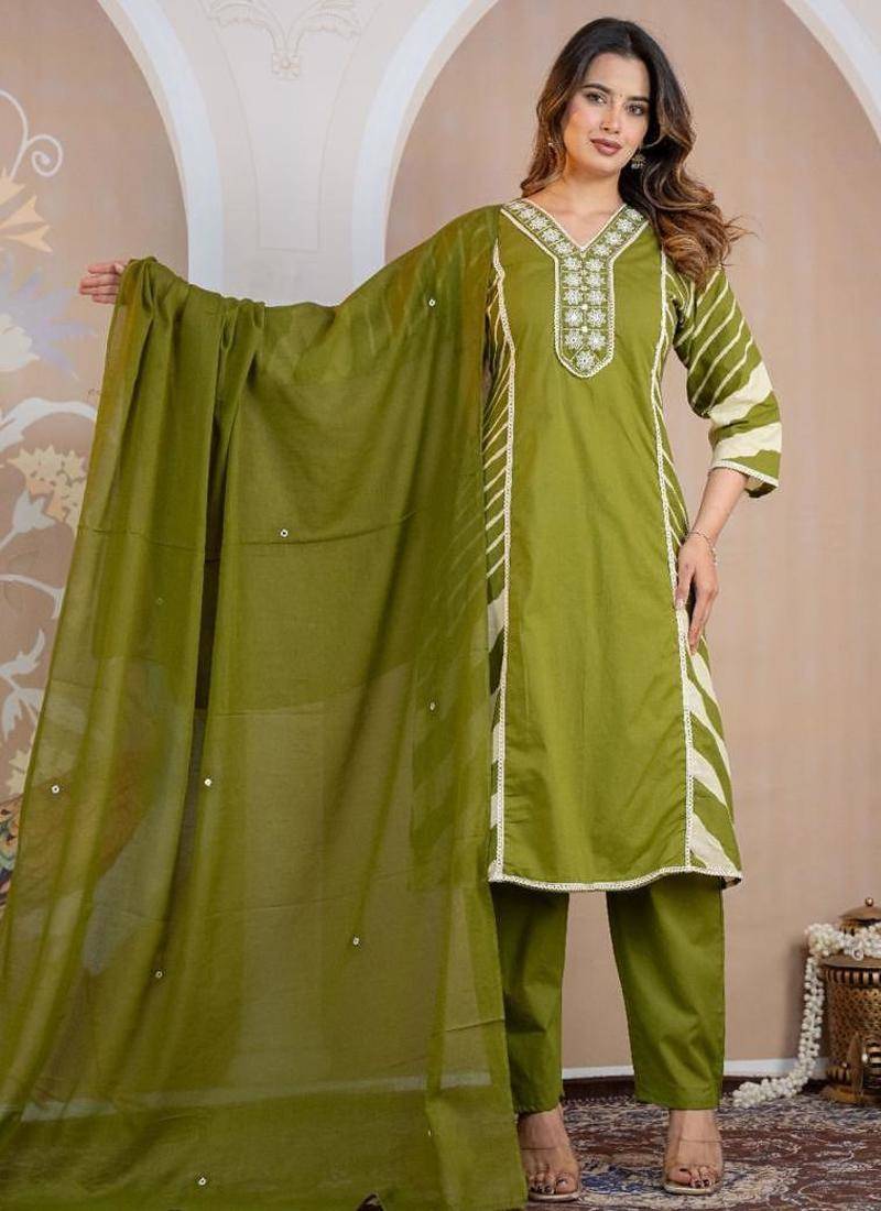 Beautiful jaipuri a green lehriya printed indian kurta set with a matching dupatta and pants