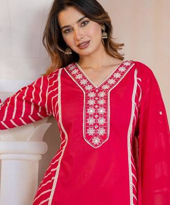Beautiful jaipuri a pink lehriya printed indian kurta set with a matching dupatta and pants 4