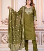 Beautiful jaipuri a mahendi green -colored women's ethnic wear kurta set with a geometric print