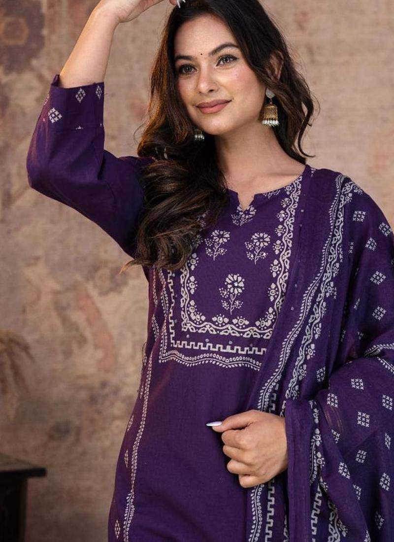 Beautiful jaipuri a purple-colored women's ethnic wear kurta set with a geometric print
