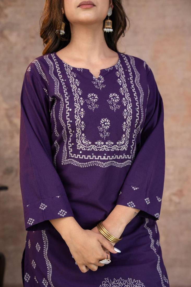 Beautiful jaipuri a purple-colored women's ethnic wear kurta set with a geometric print