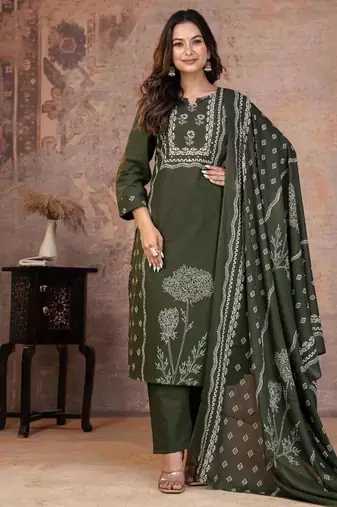 Beautiful jaipuri a green-colored women's ethnic wear kurta set with a geometric print