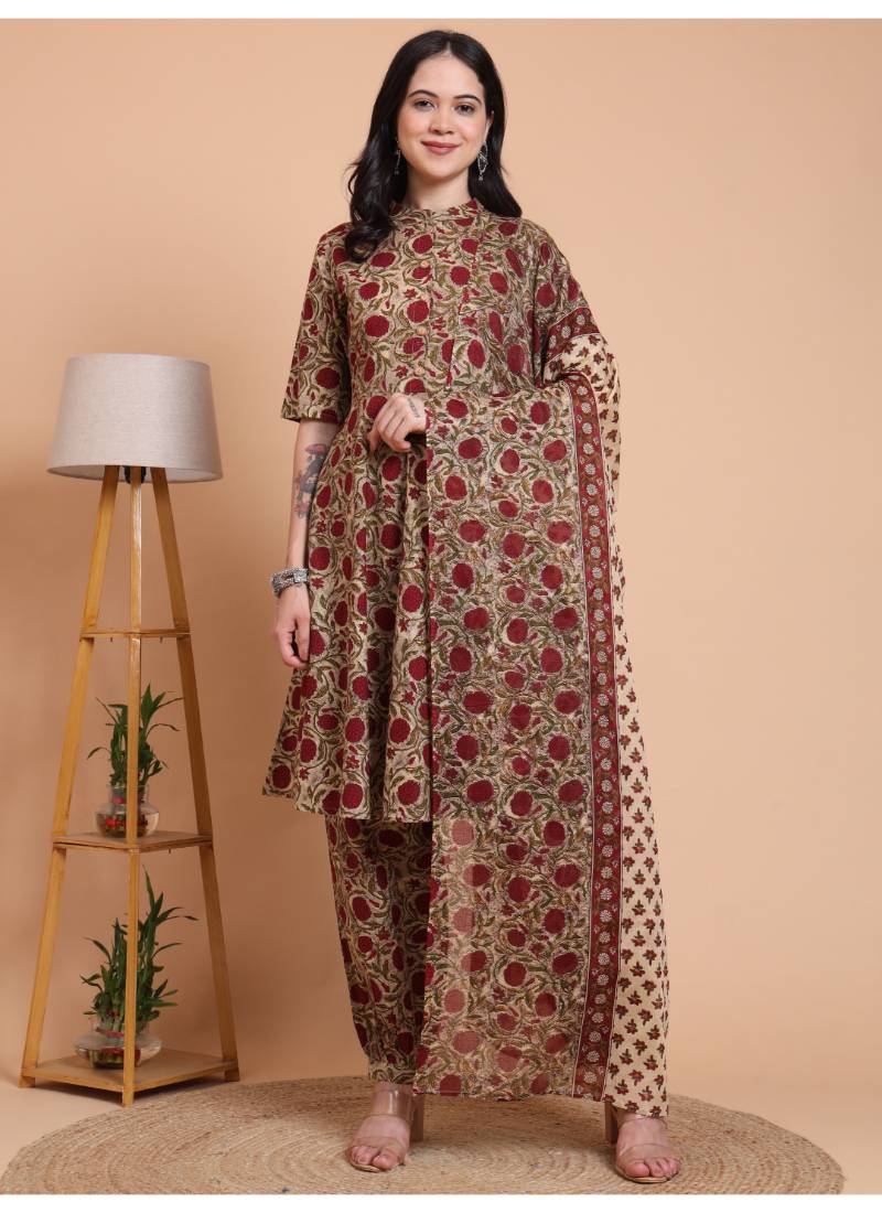  women   s cambric cotton floral print short kurta pant with dupatta set (green)