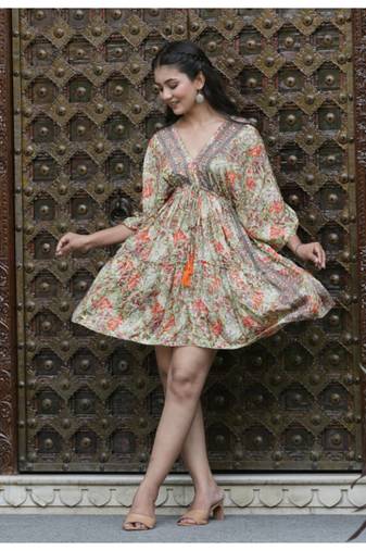 Yash gallery women's polyester floral printed v-neck 3/4th sleeve tiered style casual dress (green)