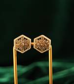 Pearl border hexagon stud earrings