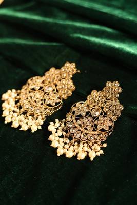 Pearl cluster bridal statement earrings 3