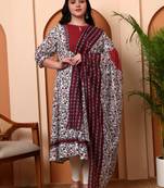 Yash gallery women's cotton floral print with kantha yoke anarkali kurta and duptta (white)