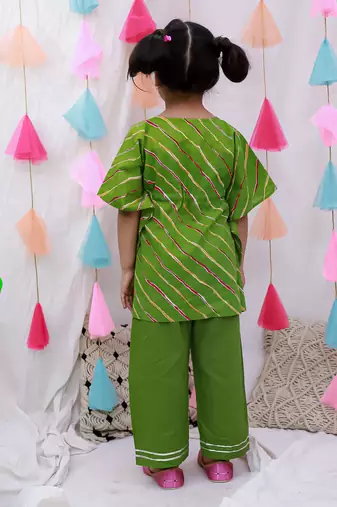 Pure cotton lehriya kaftan & plazao set for girls  green