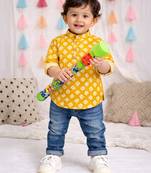 Fullsleeves bandhni short kurta for infant boys yellow