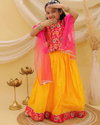 Short sleevesjacquard peplum lehenga choli with dupatta set for girls  pink 3