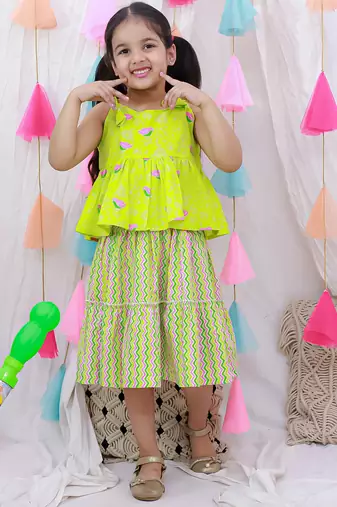 Summer sleeveless pure cotton printed tieup top & skirt set for girls  green