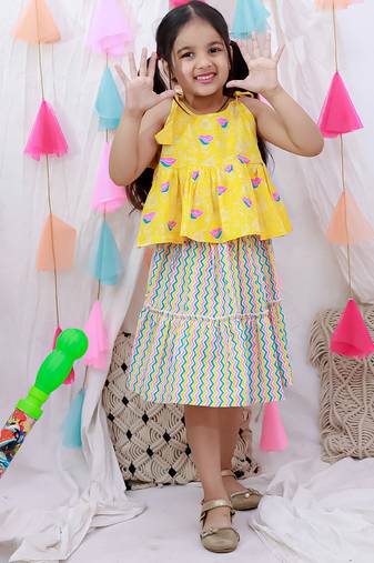 Summer sleeveless pure cotton printed tieup top & skirt set for girls  yellow