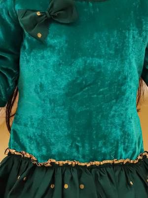 Full sleeves velvet party dress for girls  green 5