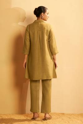 Mustard linen blend button-down coord set 3