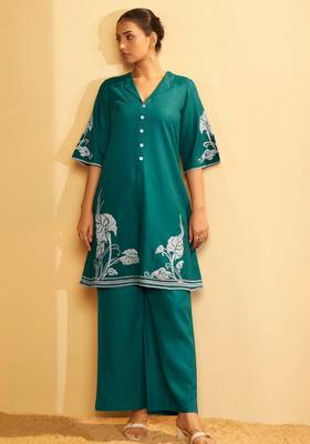 Emerald bloom embroidered cotton coord set 3