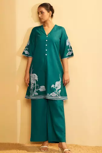Emerald bloom embroidered cotton coord set
