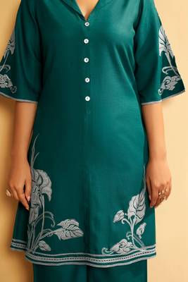 Emerald bloom embroidered cotton coord set 4