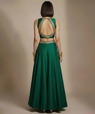 Emerald green embroidered silk co ord set 2