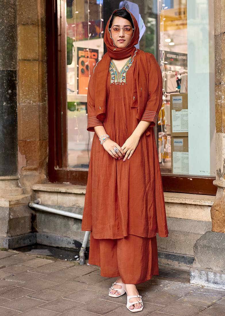 Women Ethnic Motifs Embroidered Regular Thread Work Chanderi Cotton Kurta with Palazzos & With Dupatta