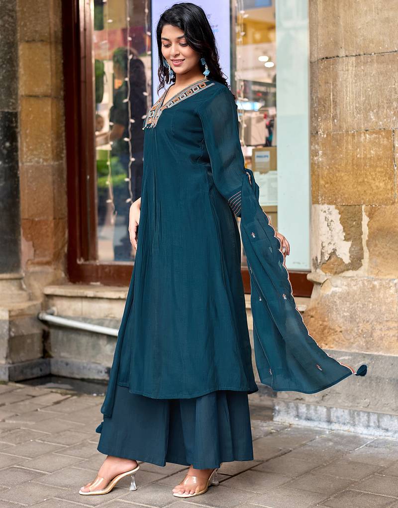 Women Ethnic Motifs Embroidered Regular Thread Work Chanderi Cotton Kurta with Palazzos & With Dupatta