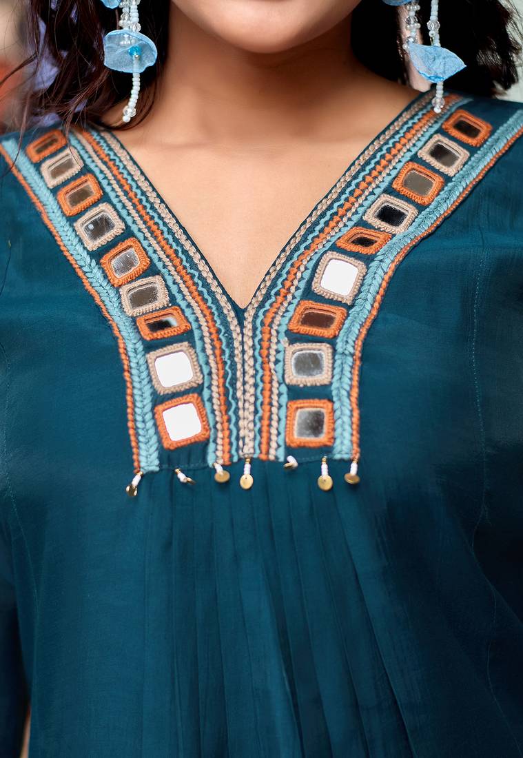 Women Ethnic Motifs Embroidered Regular Thread Work Chanderi Cotton Kurta with Palazzos & With Dupatta