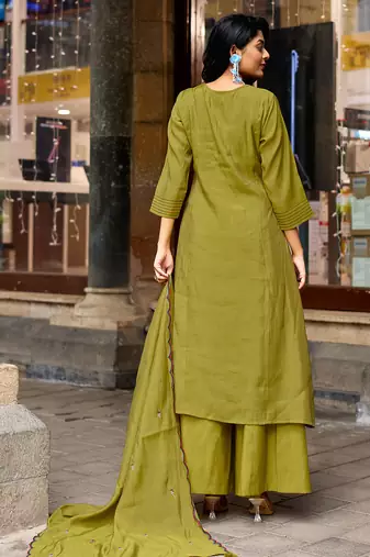 Women Ethnic Motifs Embroidered Regular Thread Work Chanderi Cotton Kurta with Palazzos & With Dupatta