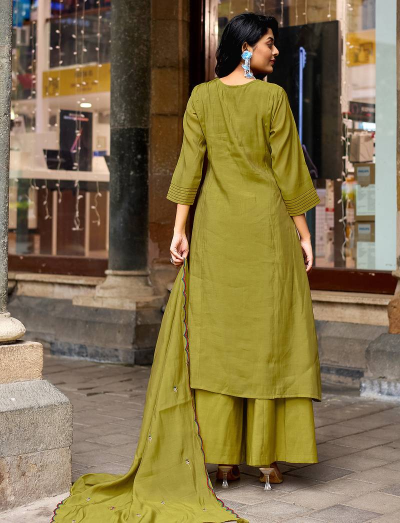 Women Ethnic Motifs Embroidered Regular Thread Work Chanderi Cotton Kurta with Palazzos & With Dupatta