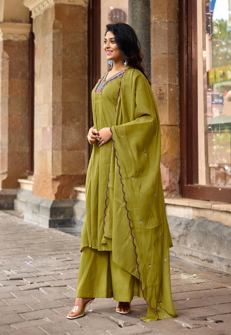 Women Ethnic Motifs Embroidered Regular Thread Work Chanderi Cotton Kurta with Palazzos & With Dupatta