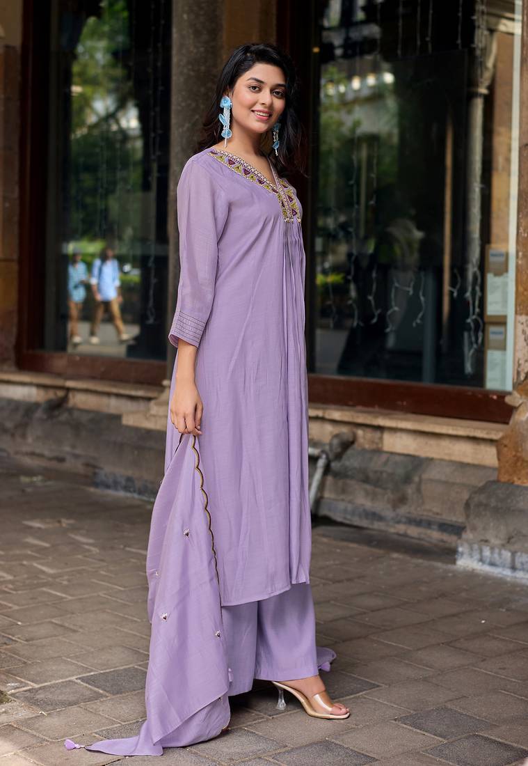 Women Ethnic Motifs Embroidered Regular Thread Work Chanderi Cotton Kurta with Palazzos & With Dupatta