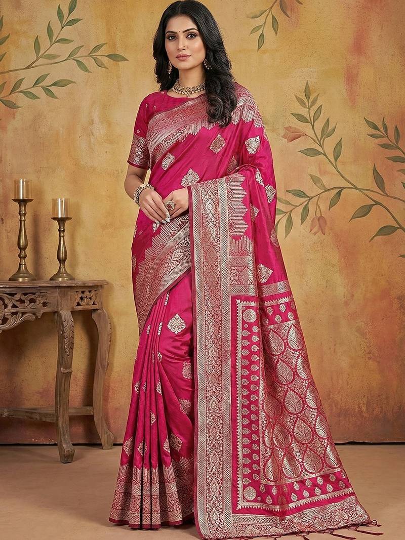 Rani pink elegant silk blend soft fabric saree for women – lightweight traditional saree