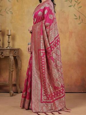 Rani pink elegant silk blend soft fabric saree for women  lightweight saree 3