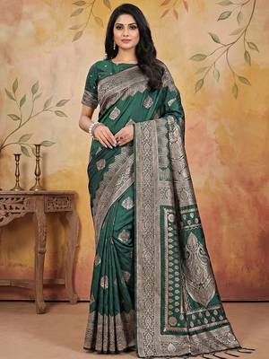 Green elegant silk blend soft fabric saree for women  lightweight saree 1