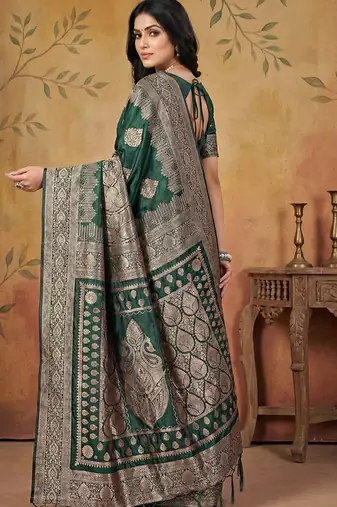 Green elegant silk blend soft fabric saree for women  lightweight saree