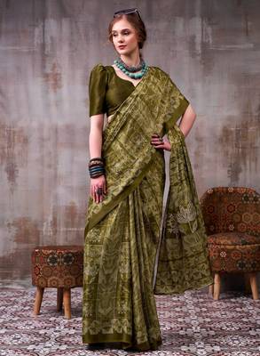 Mehendi elegant floral & geometric printed satin silk blend saree with matching blouse 2