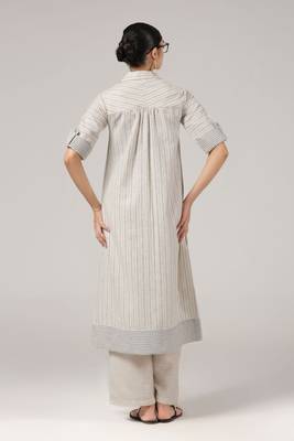 Sand leaf striped embroidered cotton kurta set 2